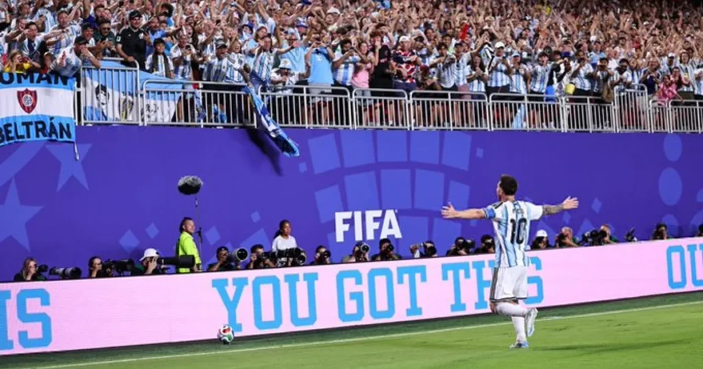 Nuestro héroe es este Lio: el récord olvidado de Messi