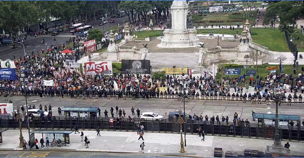 Día de protestas: universitarios van a la Corte, las CTA a Plaza de Mayo y los movimientos sociales a la Secretaría de Trabajo