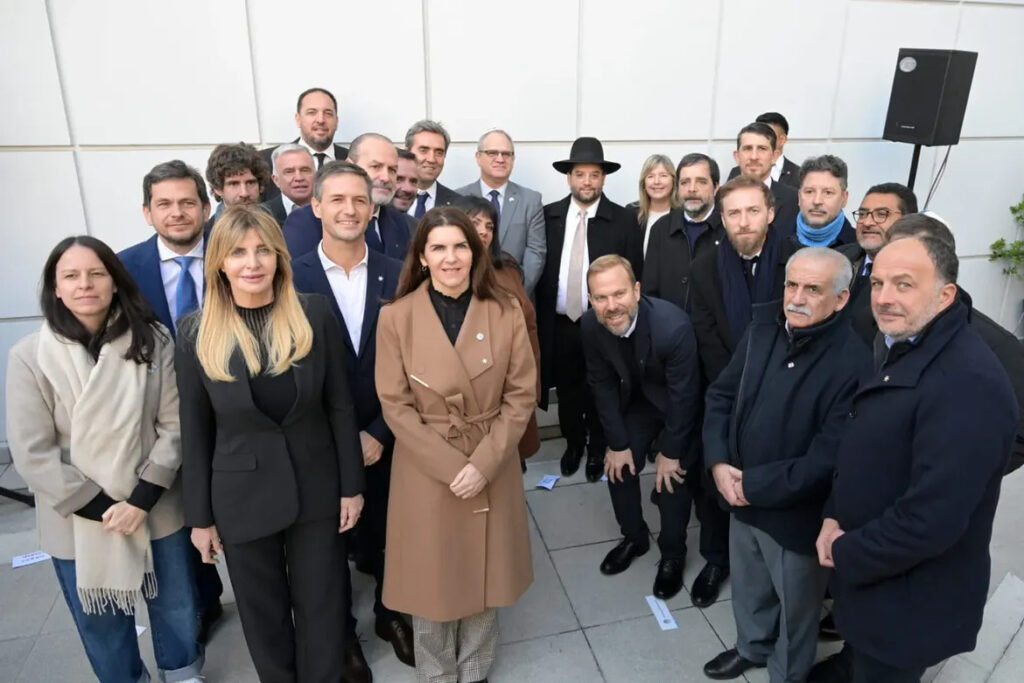 Qué intendentes bonaerenses participaron del Encuentro Federal por la Memoria en la AMIA